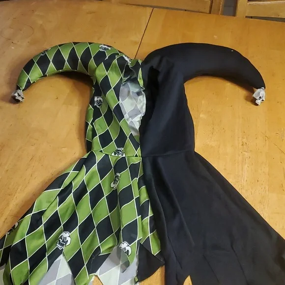 Jester halloween costume size medium - Picture 5 of 6